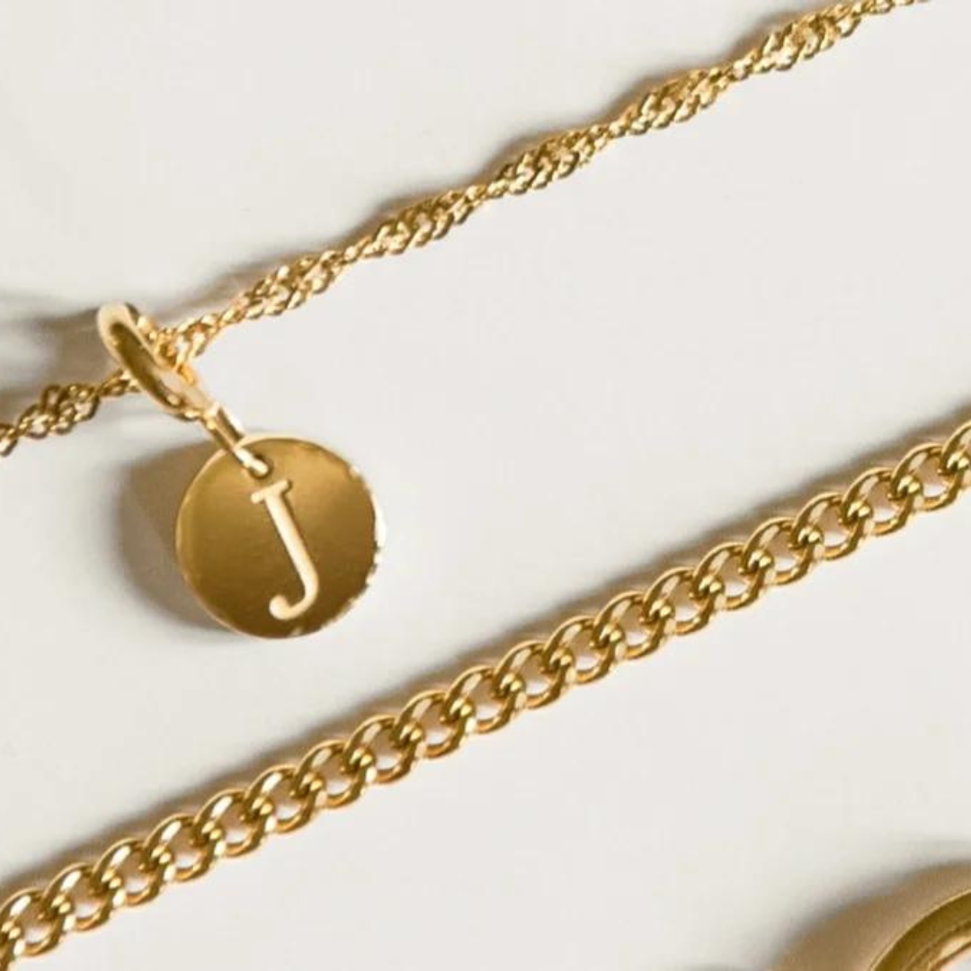 Charms : Initiales
