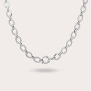L'IMPRÉVISIBLE COLLIER H